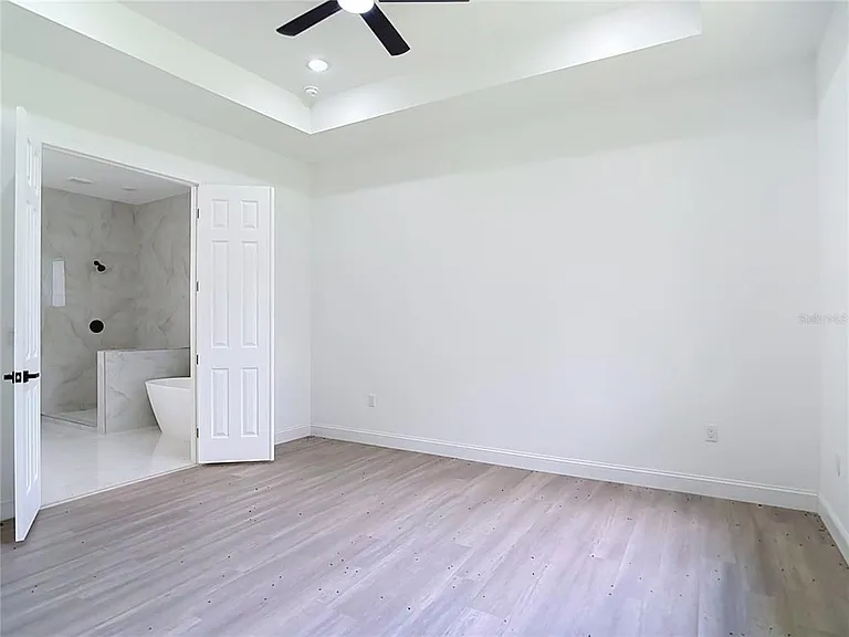 275 Lecturn St — Photo 41
