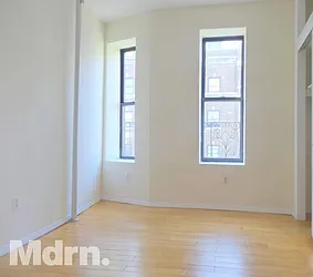 Rented by Mdrn Residential