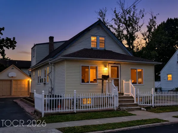 1-24 28th St, Fair Lawn, NJ 07410