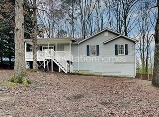 422 Indian Creek Dr, Powder Springs, GA 30127