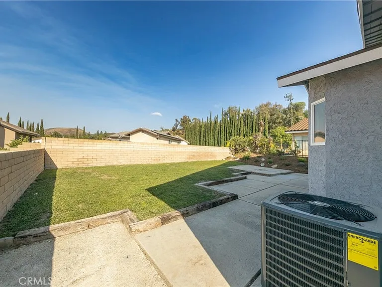 980 S Loyola Dr — Photo 49