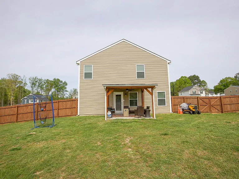 413 Century Ln — Photo 51