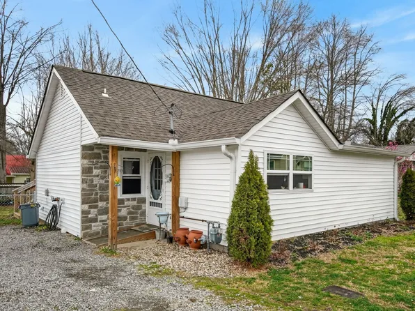 105 Bennett St, Portland, TN 37148