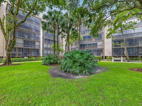 2814 N 46th Ave APT 475H, Hollywood, FL 33021