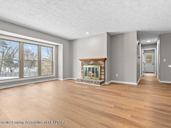 4th image of 7332 Chellmar Dr #48
