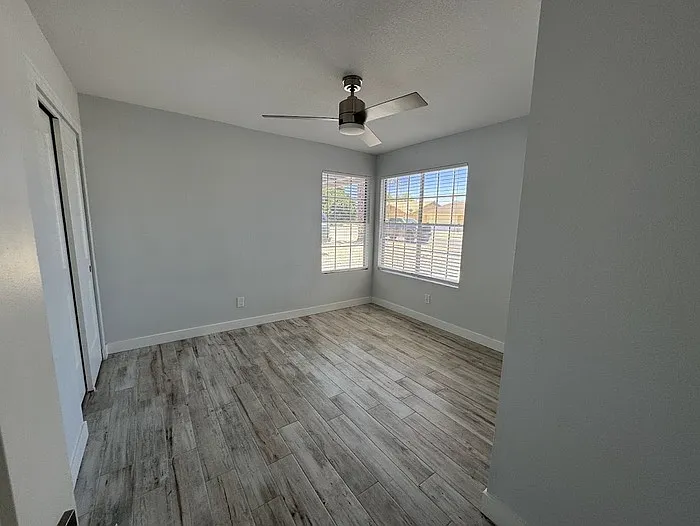 1010 W Sequoia Dr — Photo 18