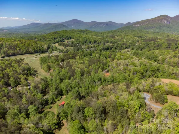 Easy St #11, Lake Lure, NC 28746