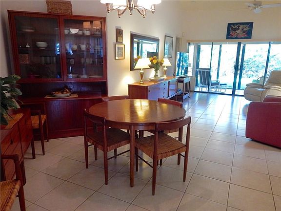 5th image of 6021 SE Martinique Dr APT 104