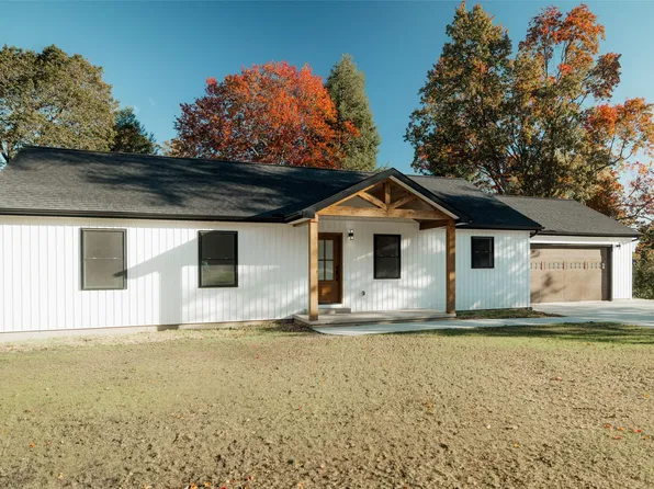 433 E Pleasant St, Corry, PA 16407