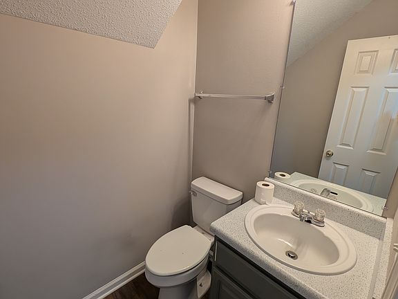 4th image of 176 Lossie Ln
