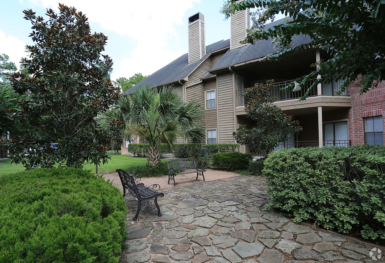 Chasewood — Photo 3