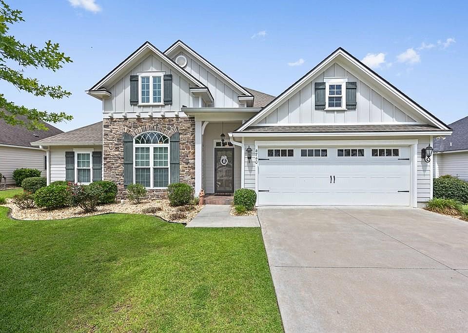 1st image of 4740 Amelia Cir