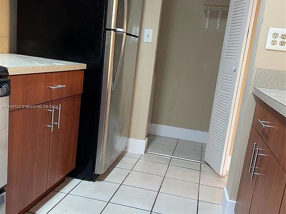 3rd image of 590 NW 114th Ave APT 204