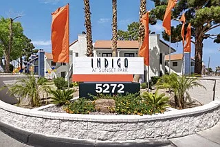 Indigo on Sunset — Photo 32