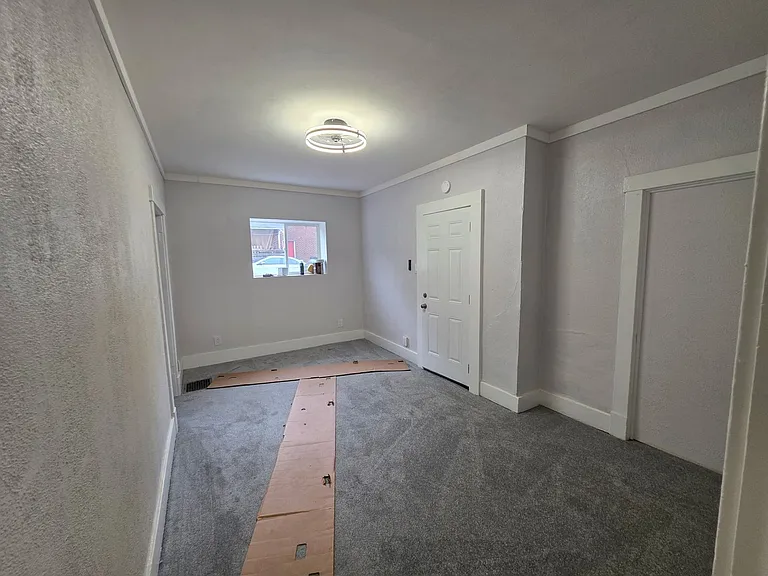 1600 Woodmont Ave — Photo 9
