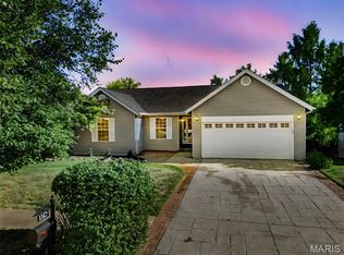 1362 Hunters Hollow Ct, Eureka, MO