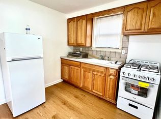 290 Rose Ave #2, Staten Island, NY 10306