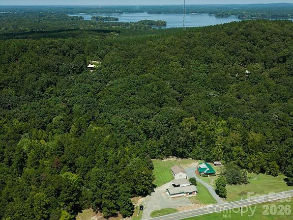 2nd image of 12770 Bringle Ferry Rd