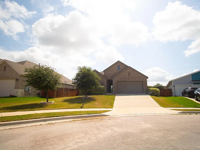 11417 American Mustang Loop — Photo 2