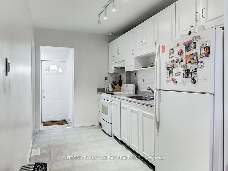 53 Pritchard Ave — Photo 10