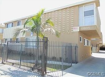 1st image of 11905 Manor Dr