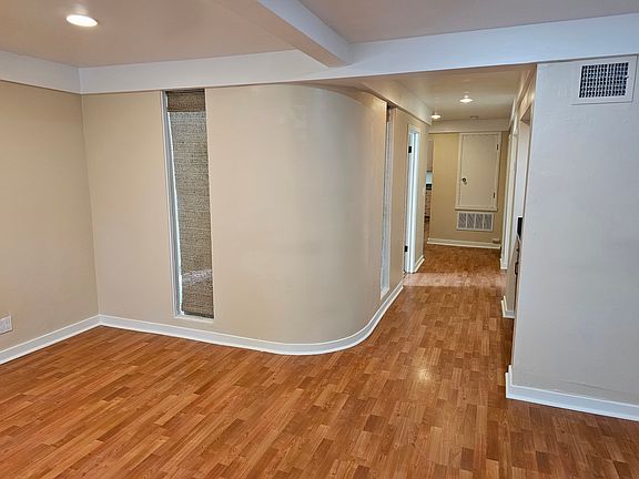 4th image of 51 Echo Ave