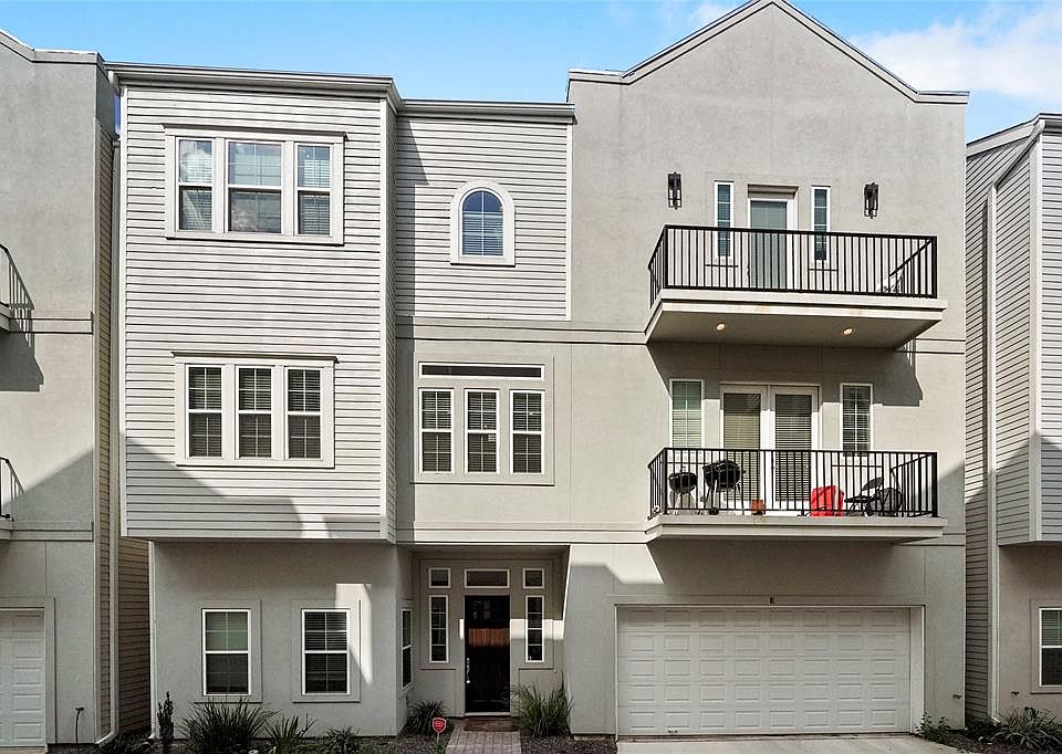 1st image of 925 W 23rd St Unit E