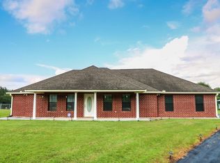26 Jordan Dr, Laurel, MS 39443