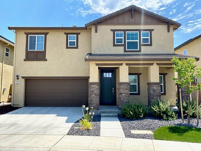 1st image of 781 Lincolnshire Cir