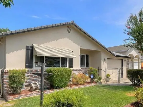 3708 Branch St, Sacramento, CA 95838