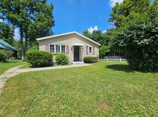 824 Day Hollow Rd, Endicott, NY 13760