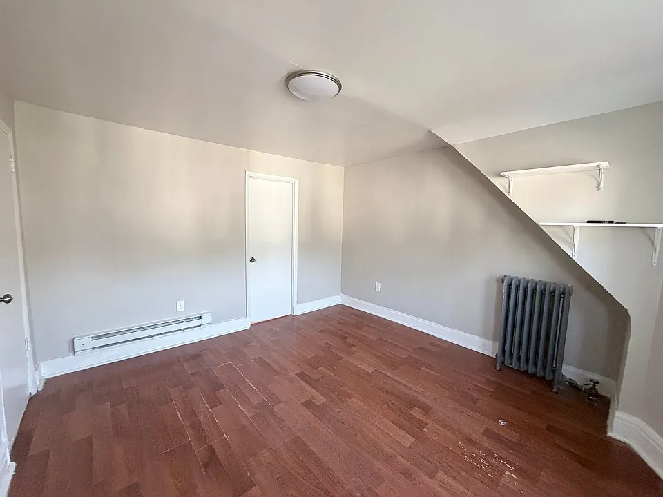 106 N 16th St #3
