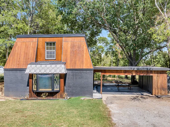 221 Meadow Rd, Ardmore, OK 73401