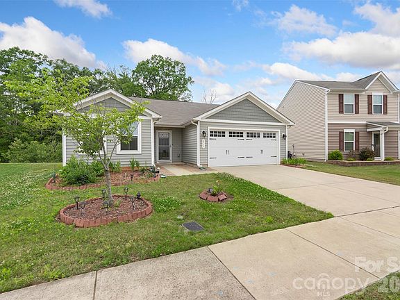 4th image of 2515 Willow Pond Ln SE