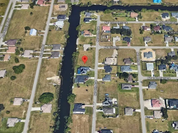 1420 NE 9th Ave, Cape Coral, FL 33909