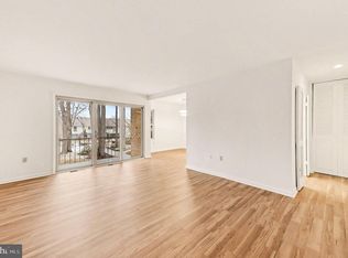 3632 Gleneagles Dr #8-2H, Silver Spring, MD 20906