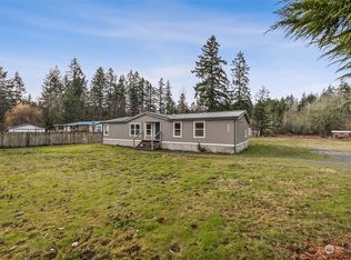 965 Tipsoo Loop N, Rainier, WA 98576