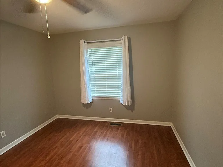 6427 Freeport Rd — Photo 17