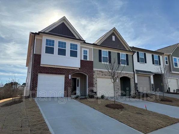 52 Lavender Ln, Clayton, NC 27520