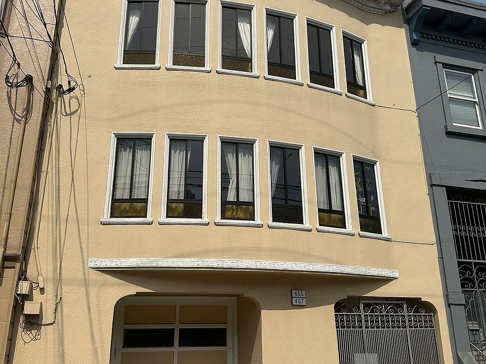 1st image of 455 22nd Ave