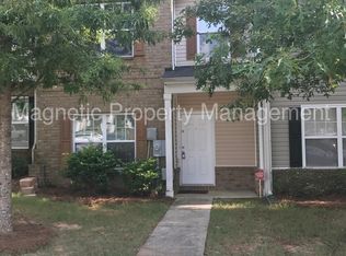 1724 Broad River Rd, Atlanta, GA 30349