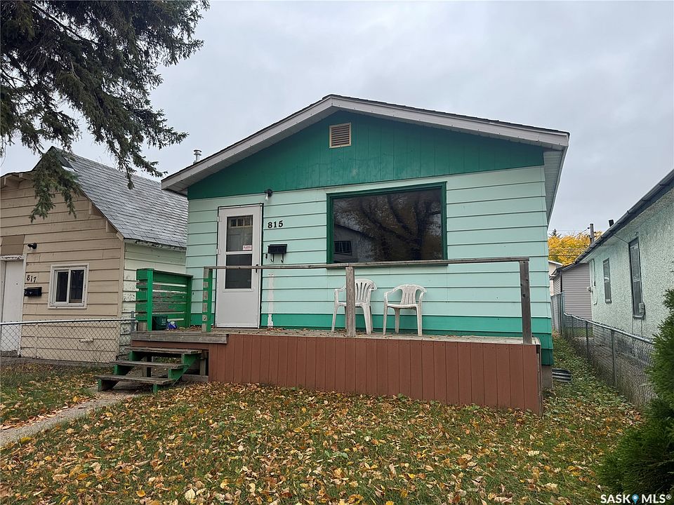 1st image of 815 I Avenue S