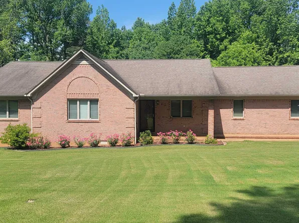 811 Kindra Dr, Henderson, TN 38340