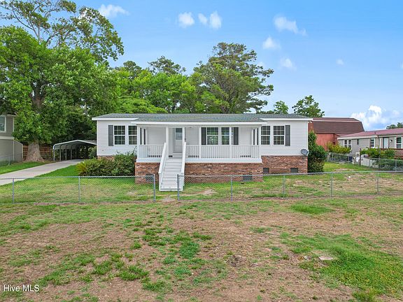 2nd image of 3224 Seacrest Avenue SW