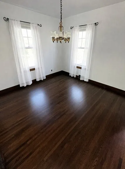 329 Walton Dr — Photo 8