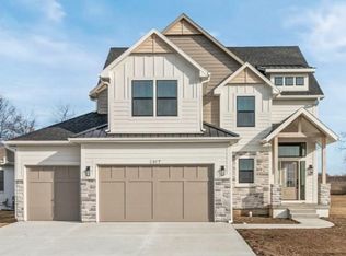 1317 Larson Ave, Warrensburg, MO 64093