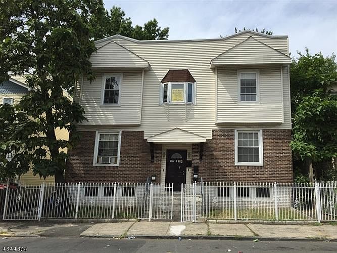 1st image of 105-107 Brookdale Ave