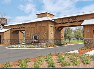 10824 War Emblem Ave, Daphne, AL 36526