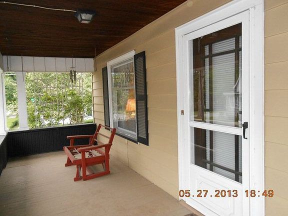 4th image of 557 North St