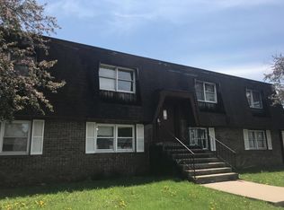 144 N Hobart Rd, Hobart, IN 46342